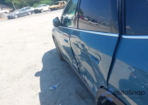 2023 BMW X1 xDrive28I из США, поврежденный, VIN WBX73EF08P5W75783